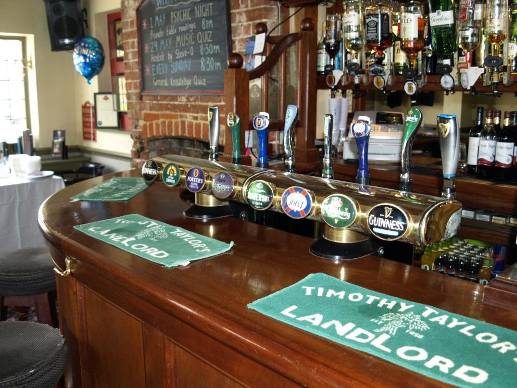 Jolly Brewers Free House Inn Bishop's Stortford Esterno foto